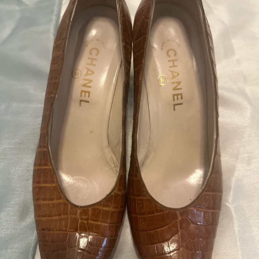 CHANEL Tan Croc-Embossed